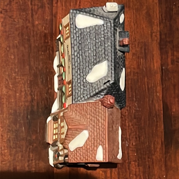 Department 56 Christmas Ornament The Old Curiosity Shop Charles Dickens Heritage - Picture 5 of 16